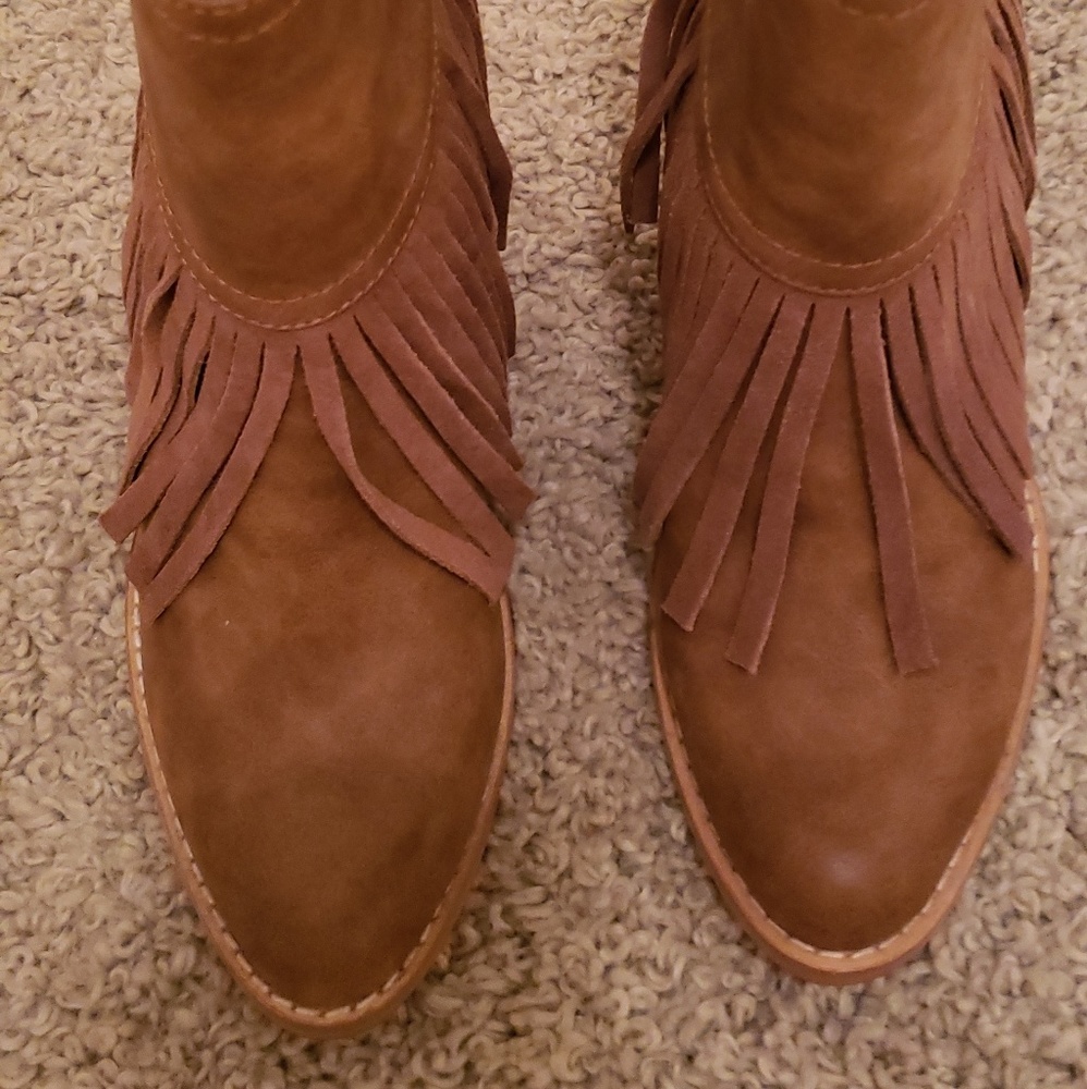 Ankle boots